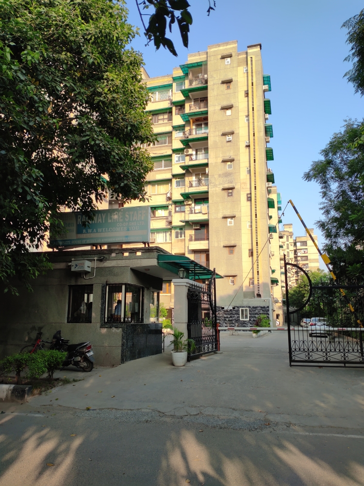 3BHK 2Baths Residential Apartment for Sale in Railway Line Staff CGHS Sector 19B Dwarka