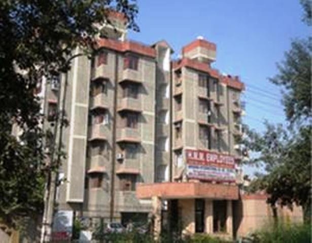 4 bhk flat for sale in Supriya Apartments Sector 10 Dwarka Delhi